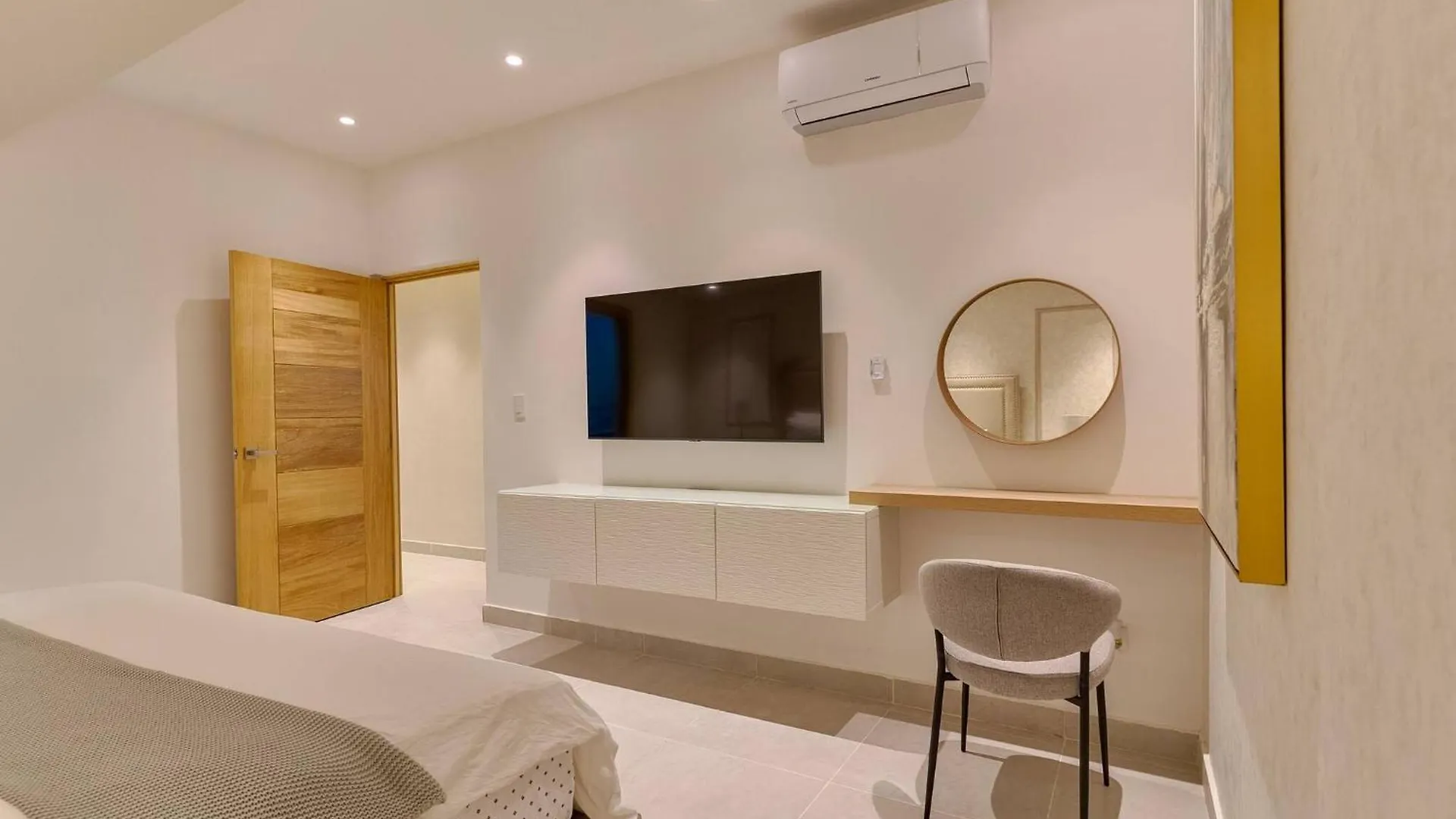 Oasis Urbano Family 2Br Pool Gym Apartment Santo Domingo